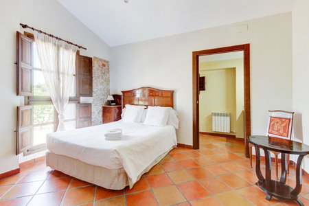 Masia Can Canyes & Spa, San Lorenzo de Hortóns, Spain