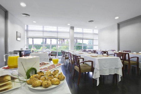 Hotel Air Penedès, Vilafranca del Penedès, Spain