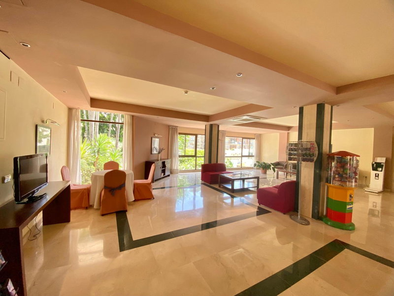 Apartamentos MS Puerto Marina, antes MS Pepita, Benalmádena, Spain
