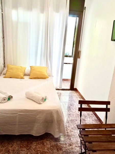 GRAN VIA GuestHouse, Barcelona, Spain