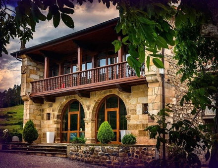 Hotel Villa Arce, Puente Viesgo, Spain