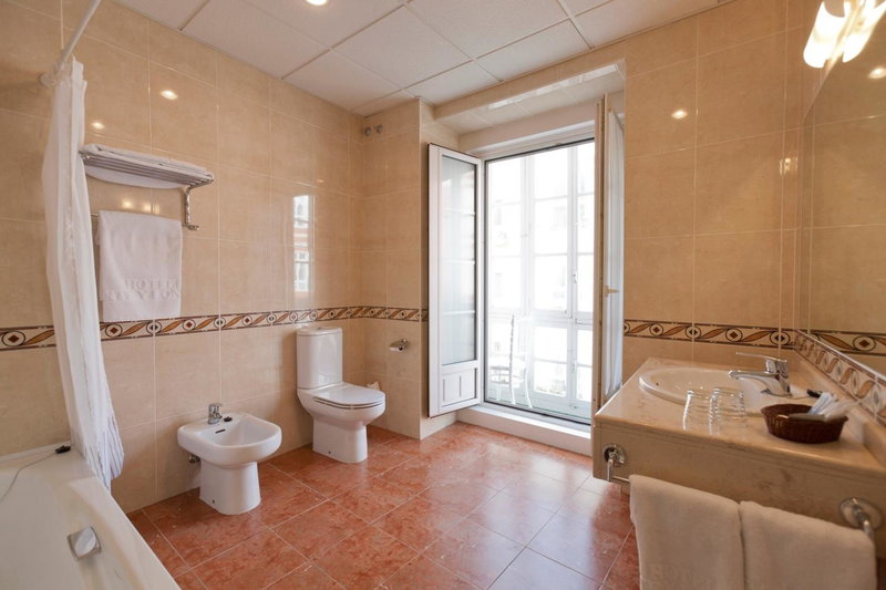 Hotel Norte y Londres, Burgos, Spain