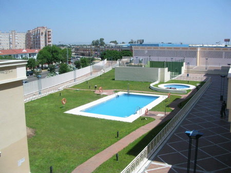 Apartamentos Luxsevilla Palacio, Seville, Spain