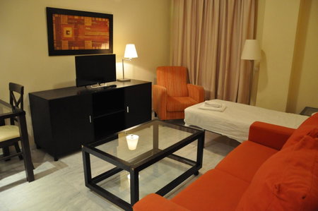 Apartamentos Luxsevilla Palacio, Seville, Spain