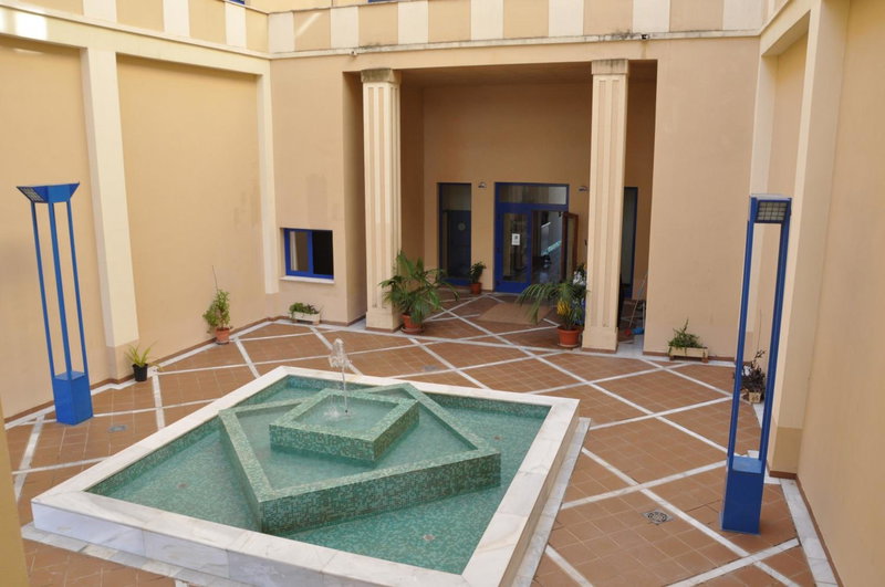 Apartamentos Luxsevilla Palacio, Seville, Spain