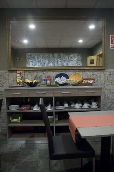 Hotel MR, Tarragona, Spain