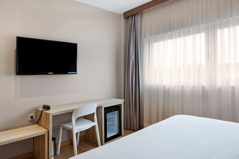 B&B Hotel Logroño Las Cañas, Viana, Spain