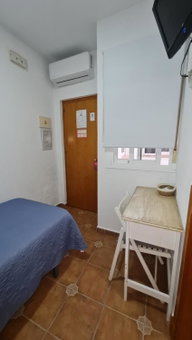 Hostal Canalejas, Cádiz, Spain