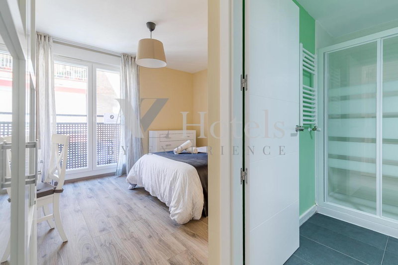 AYZ Villegas - Auto check-in property, Madrid, Spain