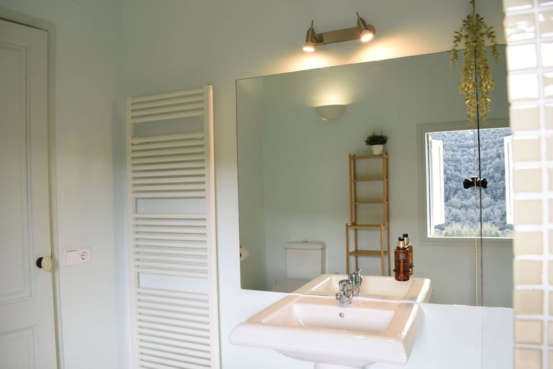 B&B Can Jan, Sant Ferriol, Spain