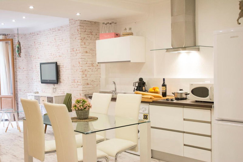 Apartamentos Sevilla Palace, Seville, Spain