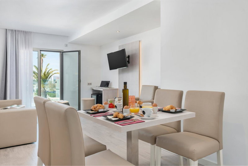 Llaut Boutique Hotel, Can Picafort, Spain