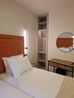 Hotel Aptos Alejandra Homes by Maxi Hoteles, Granada, Spain