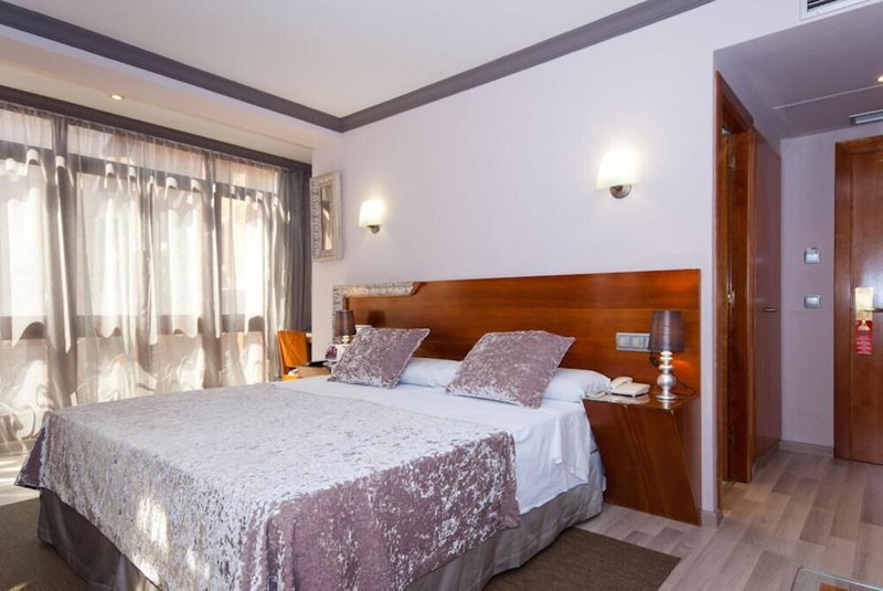 Hotel Vetusta, Oviedo, Spain