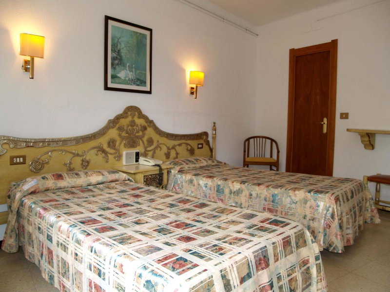 Hotel Hostal del Sol, Sant Feliu de Guixols, Spain