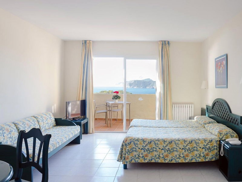 Purobeach Resort Santa Ponsa - New Opening, Calvia, Spain