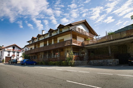 Hostal Rural Salazar, Oronz, Spain