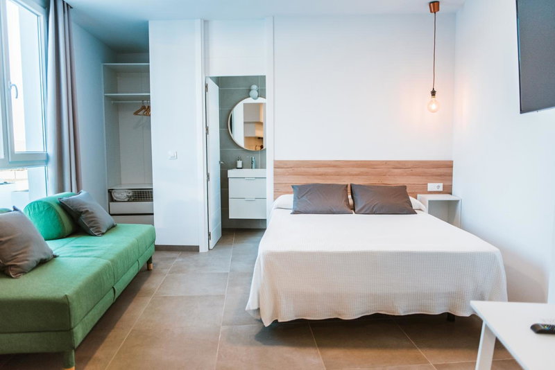 Apartamentos ZHR, Zahara de los Atunes, Spain