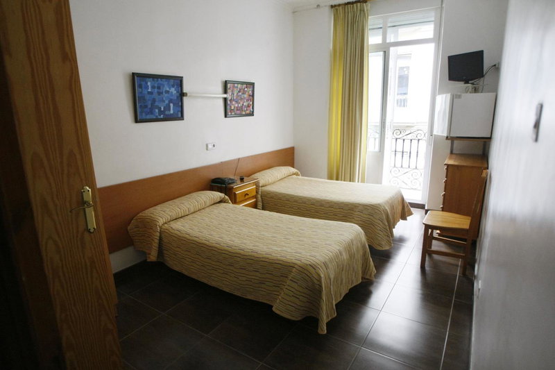 Hostal San Fernando, Alicante, Spain