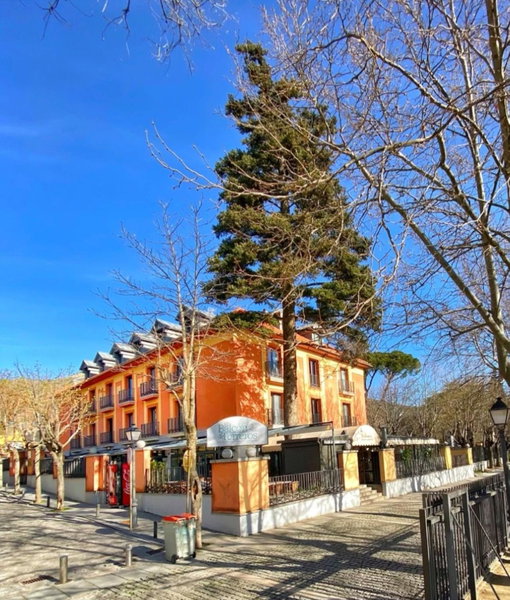 Hospedium Hotel Los Lanceros, San Lorenzo de El Escorial, Spain