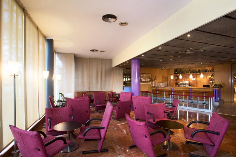 Hotel Domo, Vilafranca del Penedès, Spain