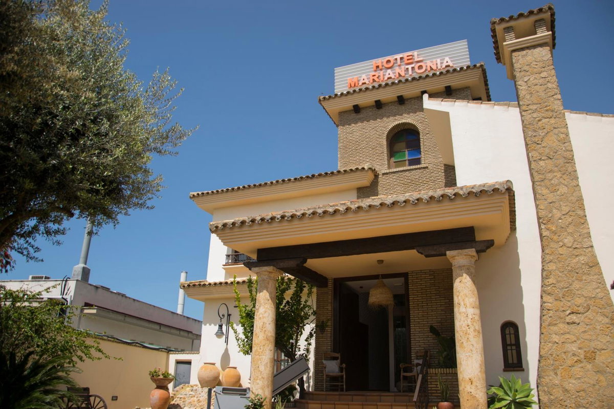 Hotel · Hotel Mariantonia, Chiclana De La Frontera