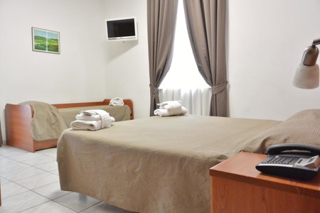 Hotel Trentina, Milan, Italy