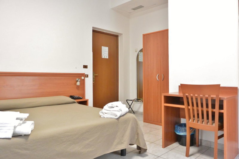 Hotel Trentina, Milan, Italy