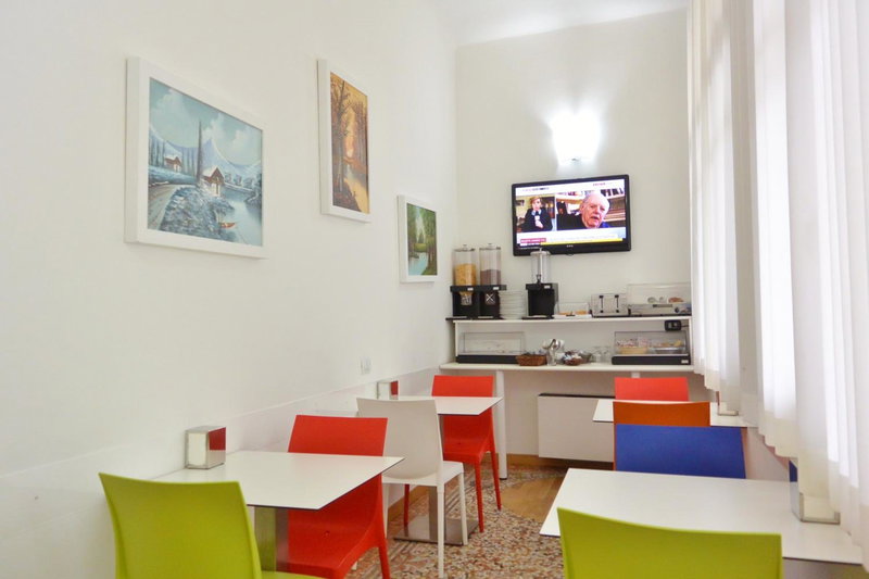 Hotel Trentina, Milan, Italy