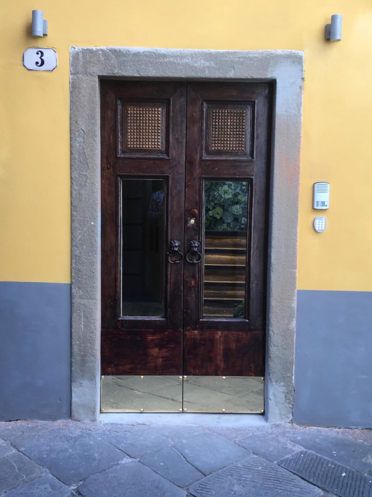 Il Pozzo di Santa Zita, Italy