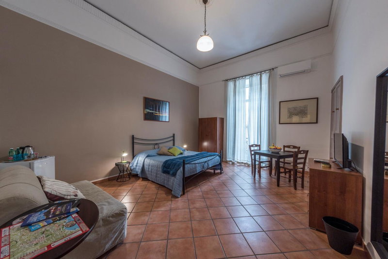 'Na Siesta, Naples, Italy