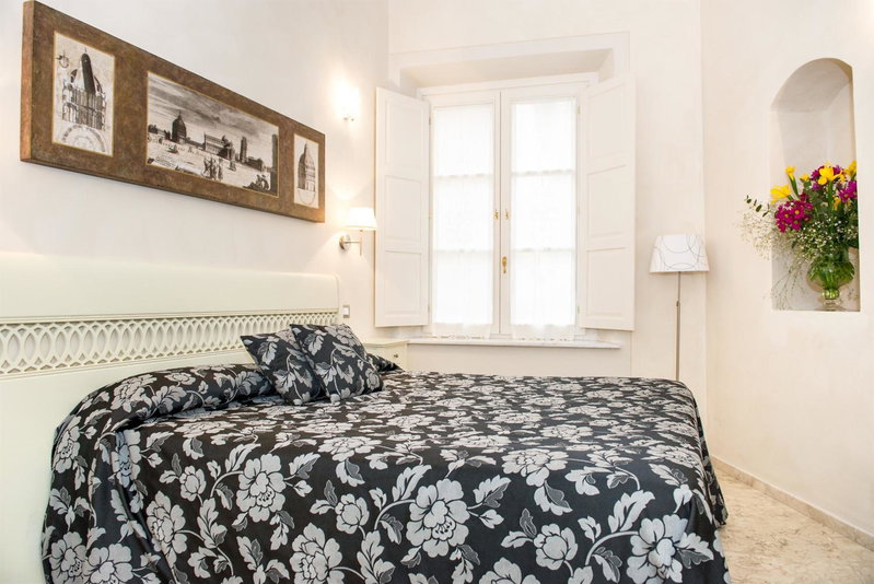 Relais Dei Mercanti B&B And Suites, Pisa, Italy