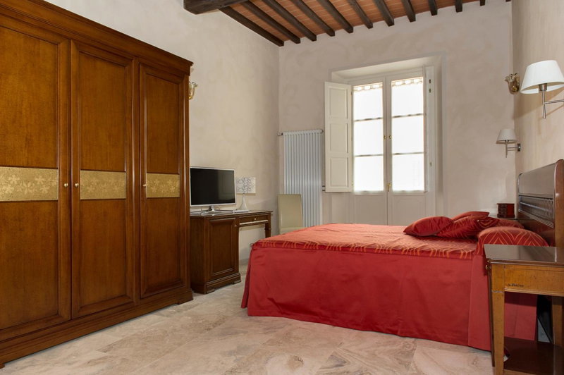 Relais Dei Mercanti B&B And Suites, Pisa, Italy