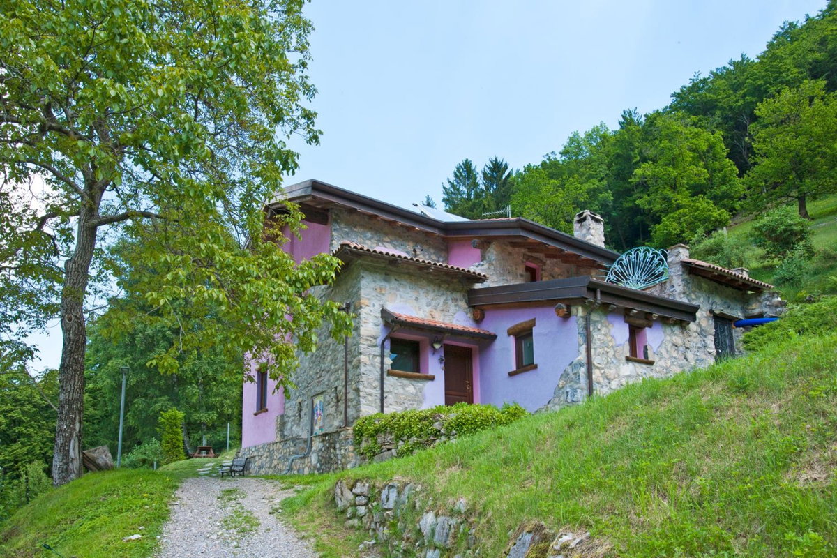 Hotel · Agriturismo Al Marnich, Schignano