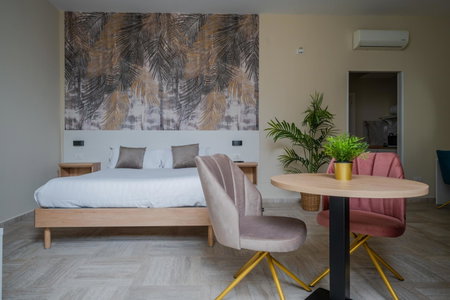 Pontenuovo Bed, Naples, Italy