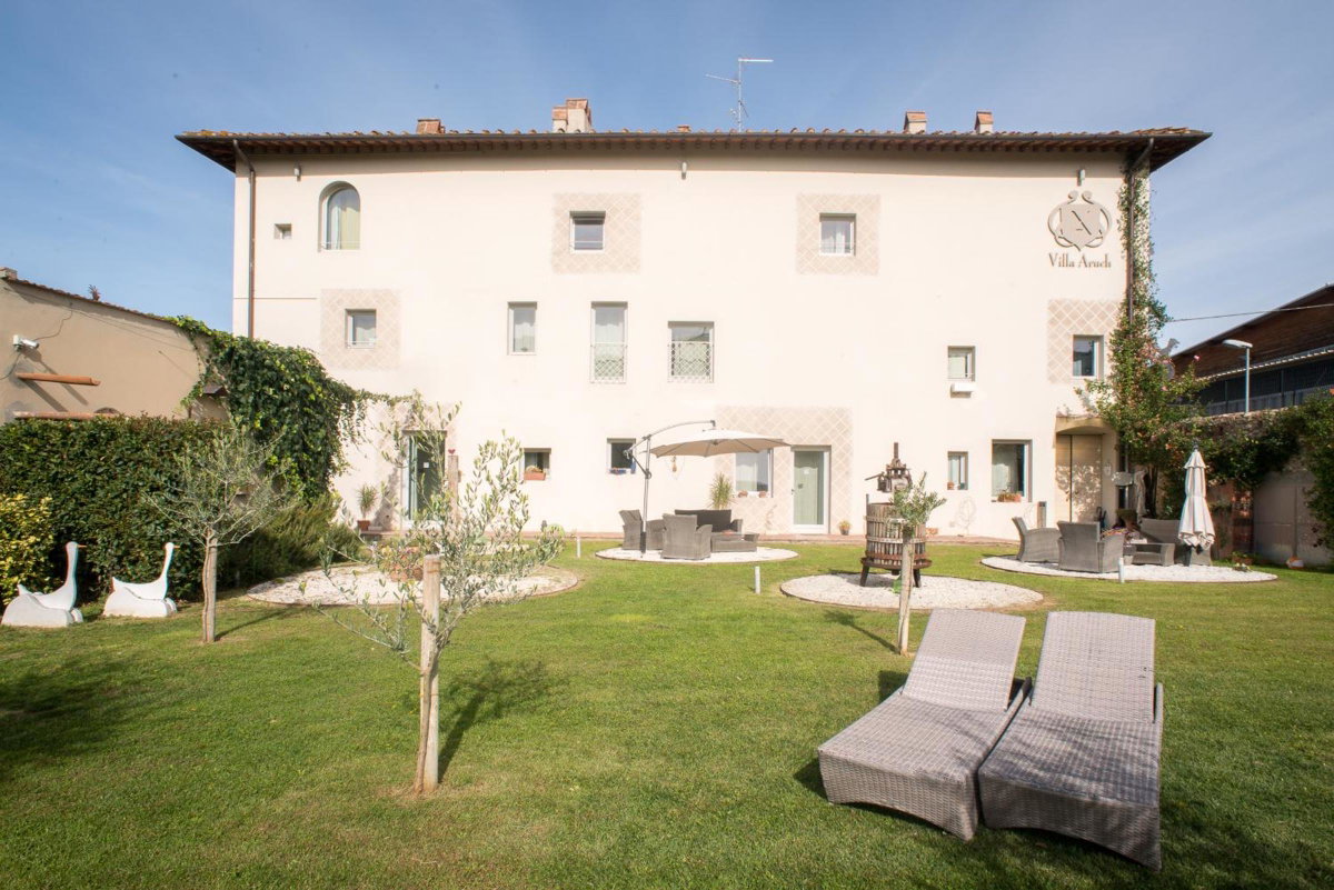 Hotel · Villa Aruch, Florence