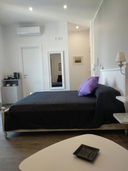 Suite Napoletana, Naples, Italy