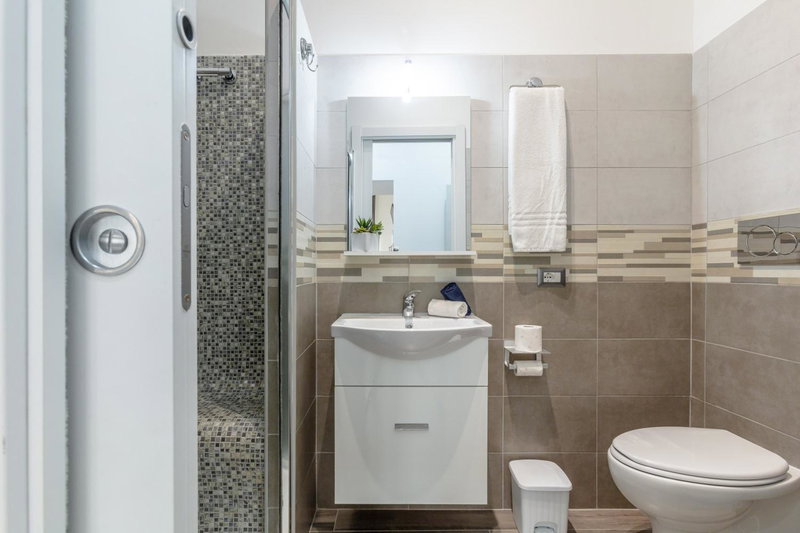 Scirocco Rooms, Civitavecchia, Italy