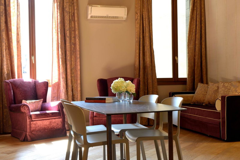 Residence La Fenice, Venice, Italy