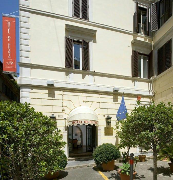 Hotel · Hotel De Petris, Rome