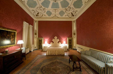 Palazzo Tucci Residenza d'epoca, Lucca, Italy