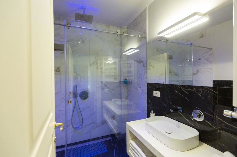 Tritone 125 Suite, Rome, Italy