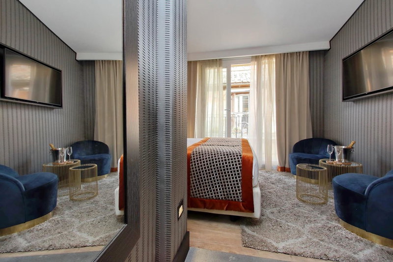 HELMIRAGE Piazza di Spagna Suite, Rome, Italy