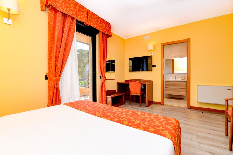 Lido International, Desenzano del Garda, Italy