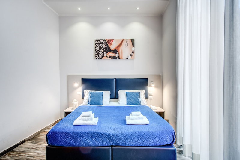 Napoli's Gold Hotel, Naples, Italy