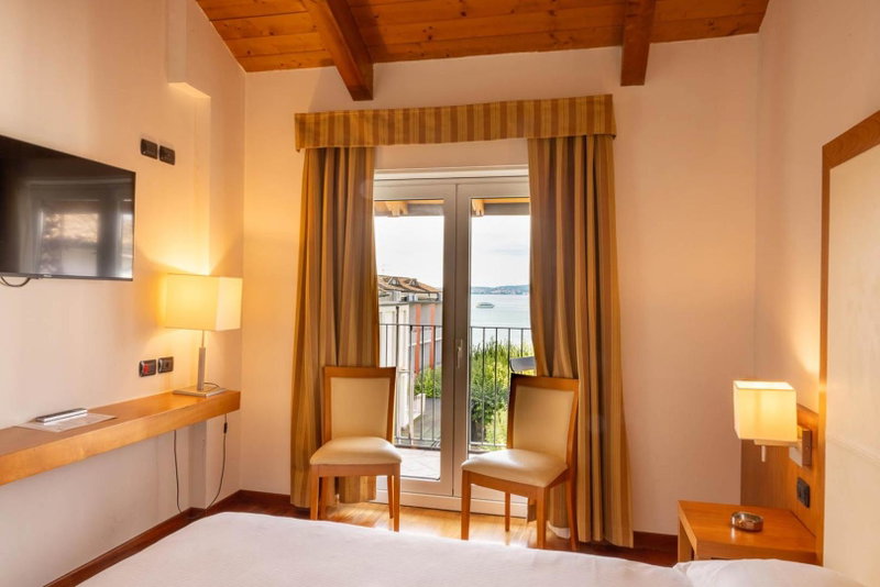 Hotel Mavino, Sirmione, Italy