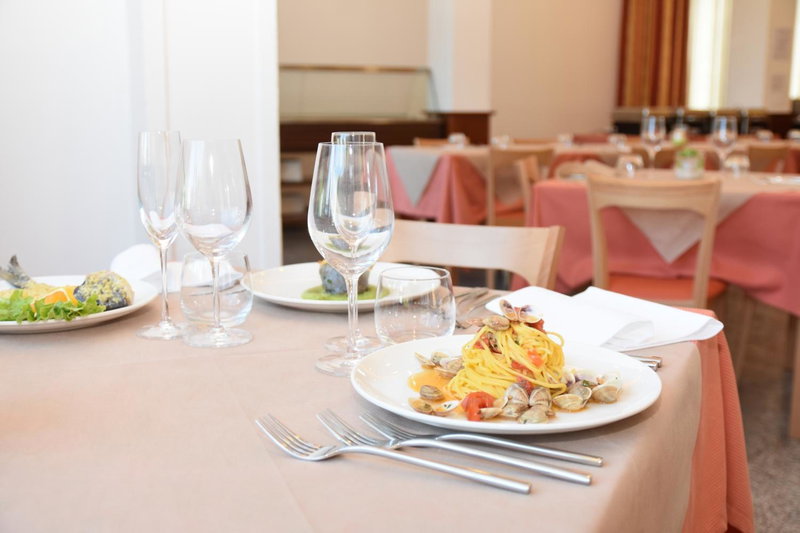Hotel Excelsior, Montesilvano, Italy