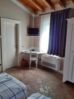 Corte Breda, Agriturismo Bed&Breakfast, Chiari, Italy