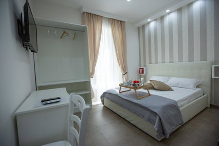 Philip Royal, Naples, Italy