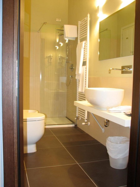 Parizzi Suites&Studio Restaurant, Parma, Italy